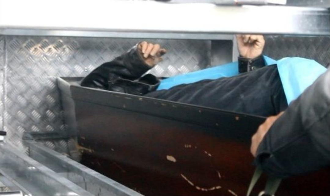 V&uuml;cudu Taş Kesildiği İ&ccedil;in Tabutun Kapağı Kapatılamadı