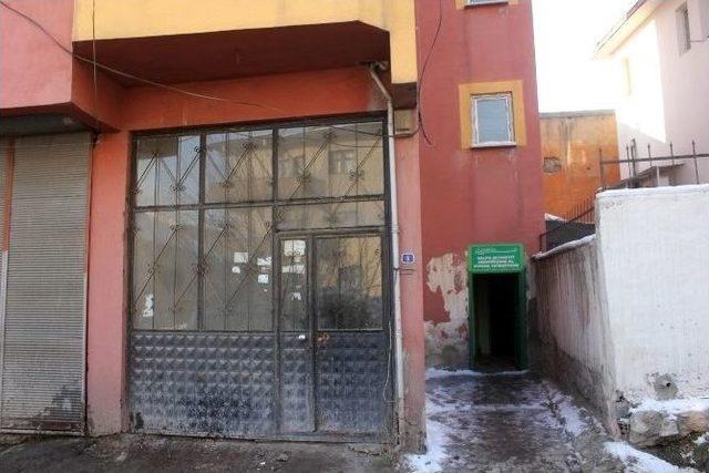 (özel Haber) Apartmanlı Türbe