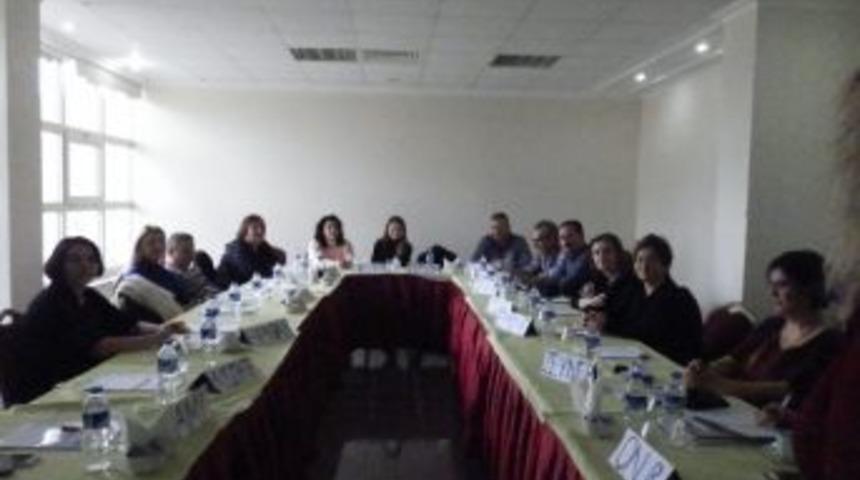 Aile Hekimlerine Hizmeti&ccedil;i Eğitim