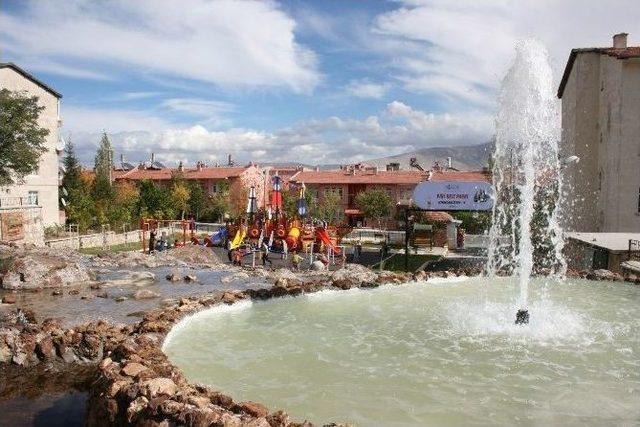 Niğde Belediyesi 6 Yılda 74 Park Yaptı