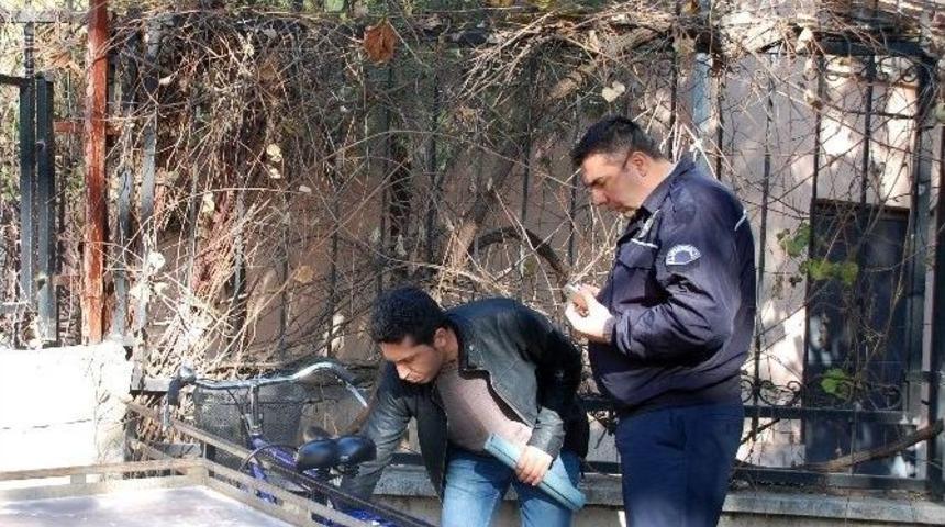 &Ccedil;alınan Bisikletini 3 G&uuml;n Sonra Buldu