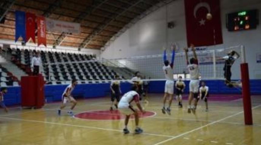 &Uuml;nilig M&uuml;sabakaları Sona Erdi