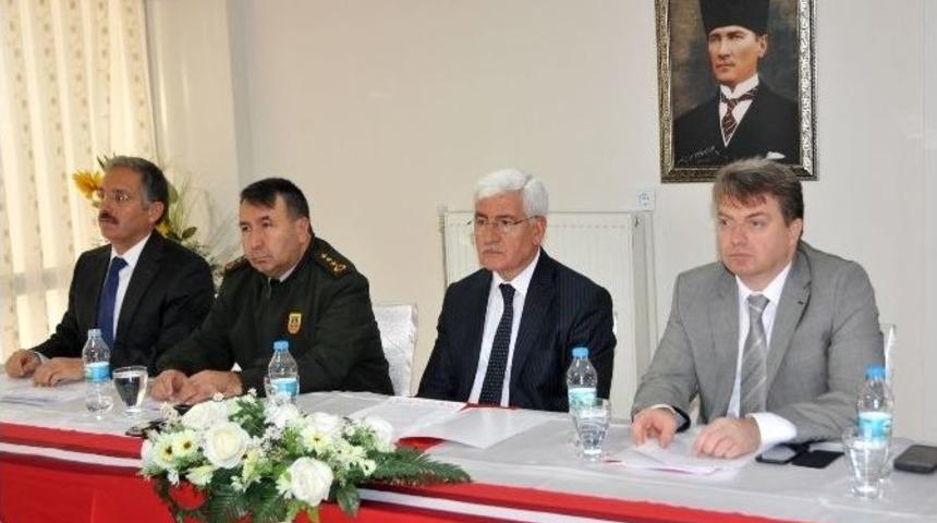 Karaman’da Madde Bağımlığı Ve Uyuşturucu İle Mücadele Toplantısı