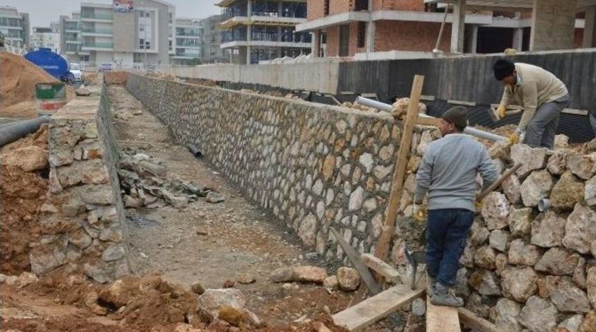 Konyaaltı Belediyesi&rsquo;nden &ldquo;dere&rdquo; Islah &Ccedil;alışması