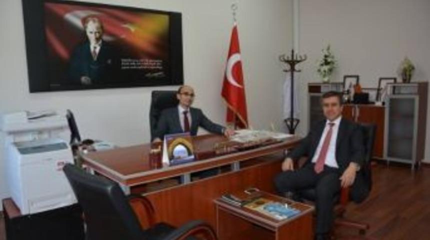 Ehem&rsquo;den, Altınoluk Meslek Y&uuml;ksekokulu&rsquo;na Ziyaret