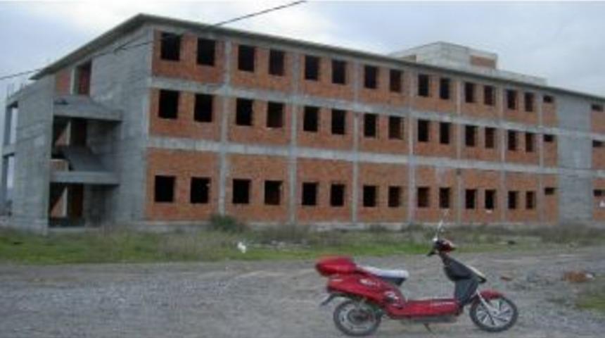 Gönen Bir Okula Daha Kavuşuyor