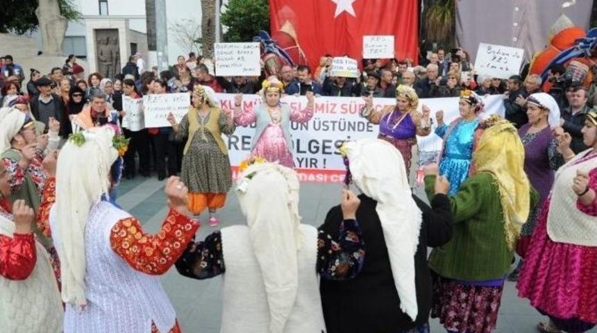 Mahkeme Kararını Kutladılar