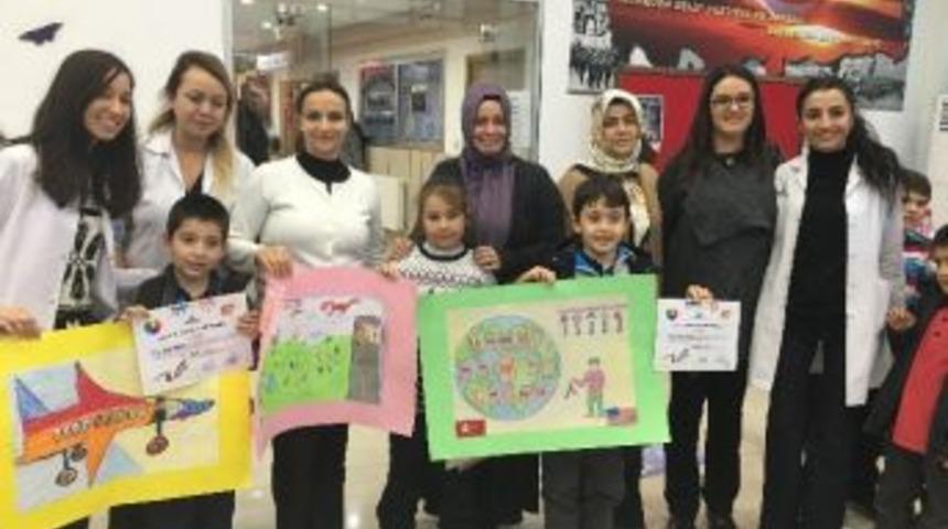 Hayallerindeki Yabancı Dil Dersini Resme Döktüler