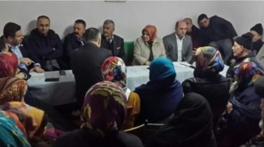 Kiraztarla K&ouml;y&uuml;nde Vatandaşları Dinledi