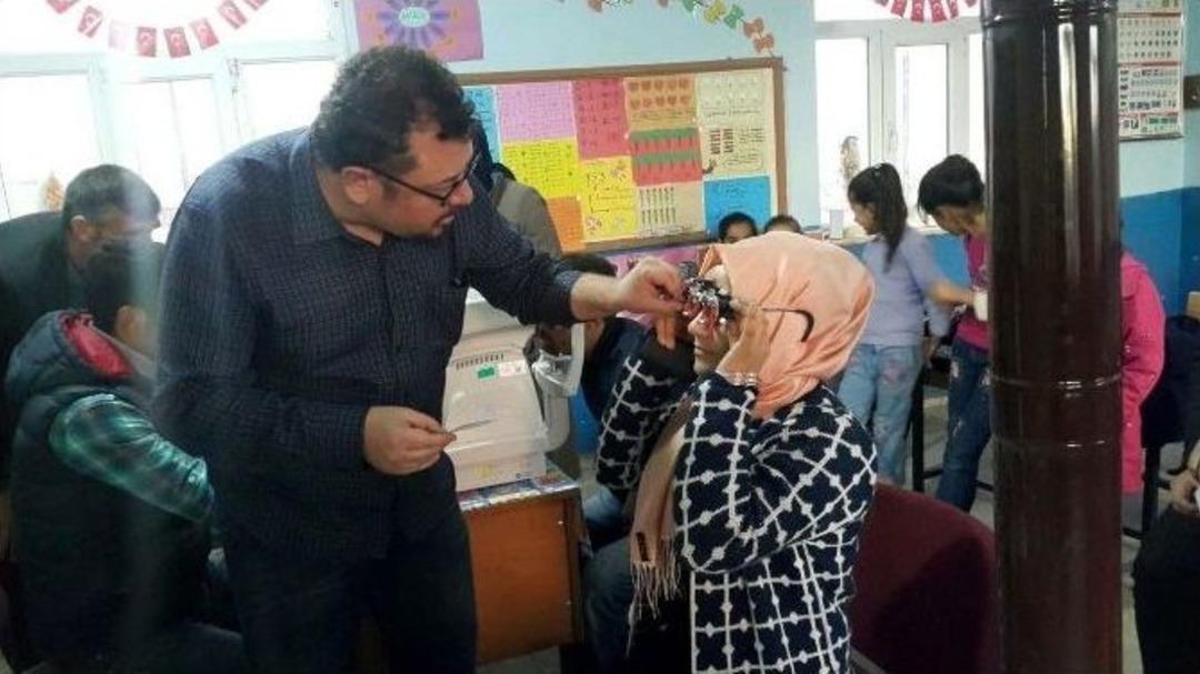 Muradiyede G&ouml;z Sağlığı Taraması