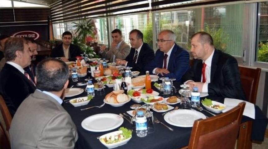 Tavşanlı Belediye Başkanı Mustafa G&uuml;ler: &Uuml;niversite İle Birlikte &Ccedil;alışacağız