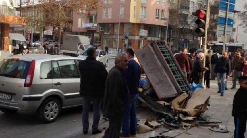 Sahibinden Ka&ccedil;an At Trafiği Karıştırdı