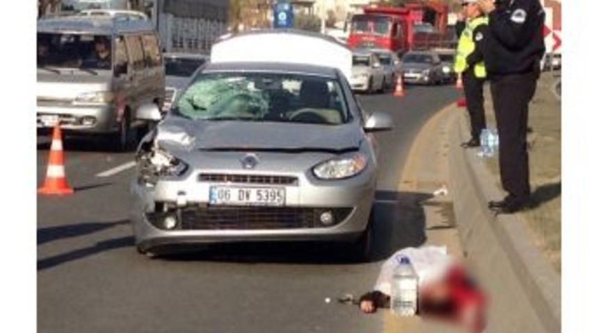 Otomobil &Ccedil;arptı, Metrelerce Y&uuml;kseğe Savruldu