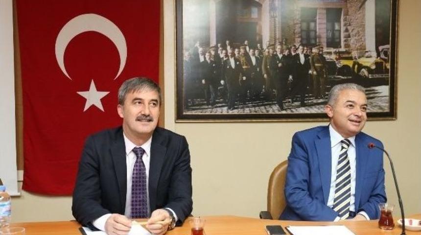 Turgutlu&rsquo;da Esnaf Sorunları Masaya Yatırıldı
