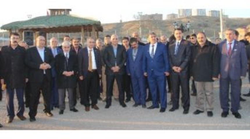 İl &Ouml;zel İdaresinden K&ouml;ylere &Ccedil;&ouml;p Toplama Aracı