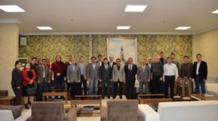 Cumhuriyet Başsavcısı Ve Savcılar Yemekte Buluştu