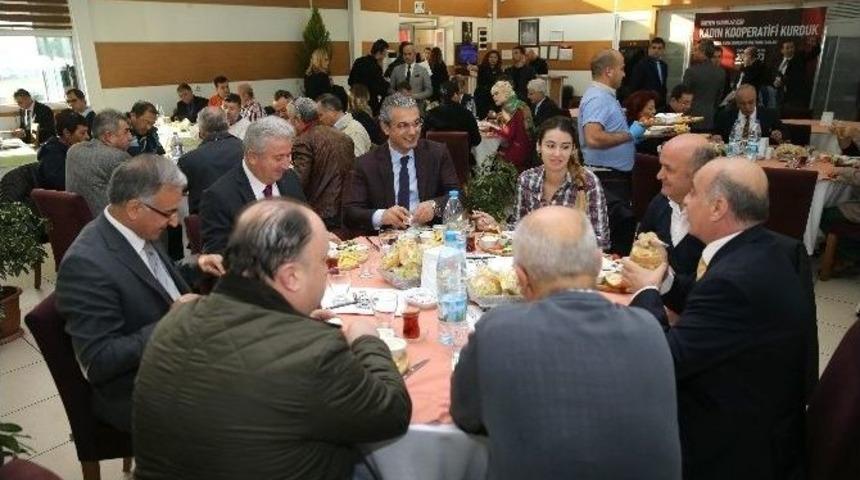 Karşıyaka&rsquo;da &rsquo;aktif Şehir&rsquo; Buluşması