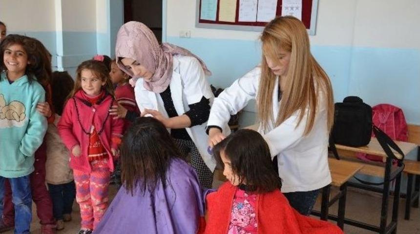 Siverek Belediyesi&rsquo;nden Kız &Ouml;ğrencilere &Uuml;cretsiz Sa&ccedil; Bakımı