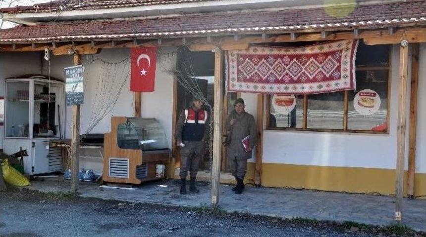 Eski Ambulans Şof&ouml;r&uuml; Yanarak Can Verdi