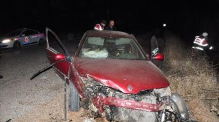 Elbistan&rsquo;da Trafik Kazası: 2 Yaralı