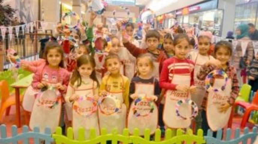 Piazza&rsquo;nın H&uuml;nerli Minikleri