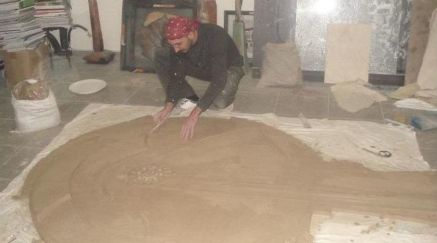 Heykeltraş G&uuml;ler&rsquo;in Eserleri Beğeni Topluyor