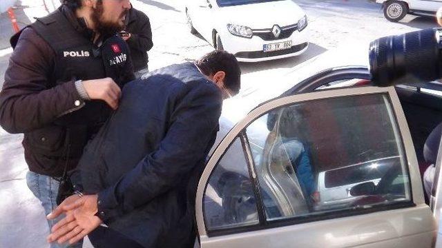 Çalıntı Araçlarla Boru Hattından Petrol Çaldılar