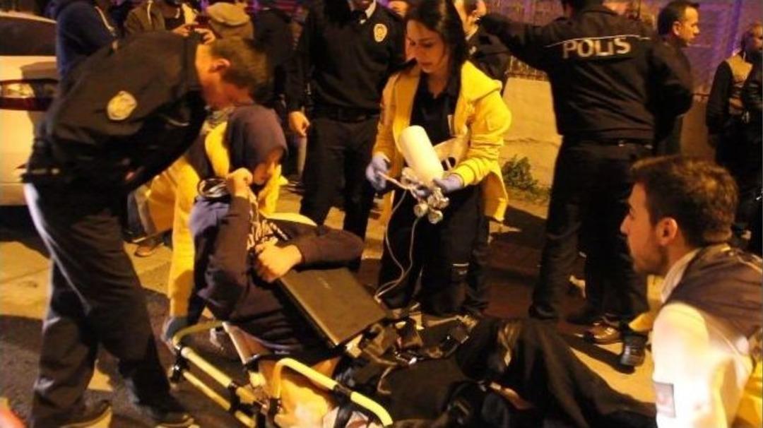 Kocaeli&rsquo;de 6 Katlı Apartmanda Yangın Paniği