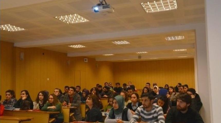 Neh&uuml;&rsquo;de &lsquo;girişimcilik Bilgisi Ve Kamu Destekleri&rsquo; Konulu Konferans D&uuml;zenlendi