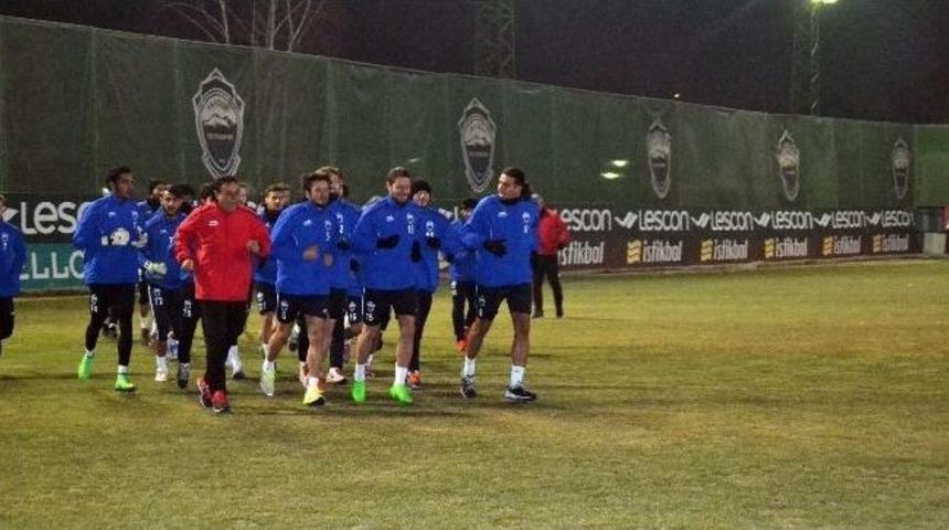 Kayseri Erciyesspor&rsquo;da Karşıyaka Ma&ccedil;ı Hazırlıkları S&uuml;r&uuml;yor