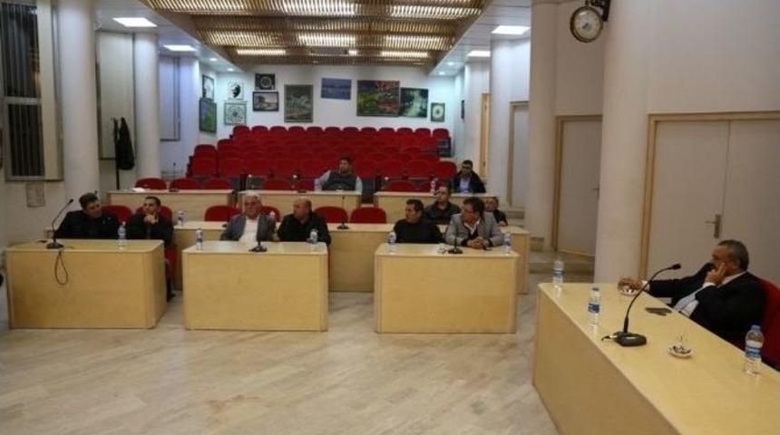 Burhaniye&rsquo;de Başkan Uysal İstişareye &Ouml;nem Veriyor