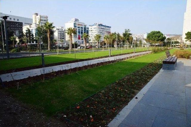 Büyük Otel’in Yeri Park Oldu