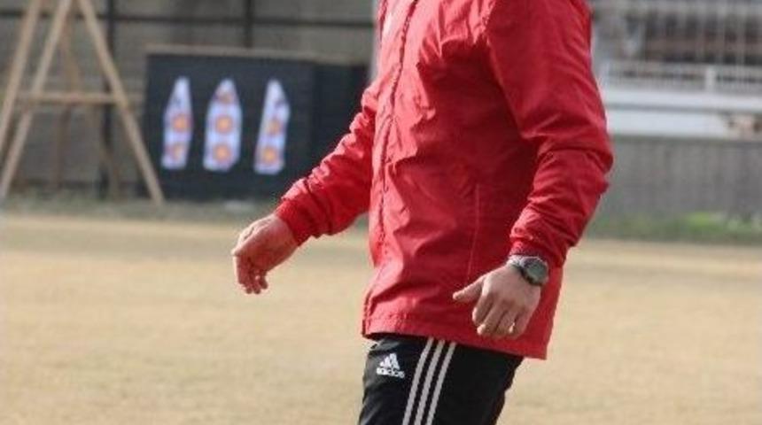 Aydınspor 1923&rsquo;te Yaprak D&ouml;k&uuml;m&uuml; Devam Ediyor