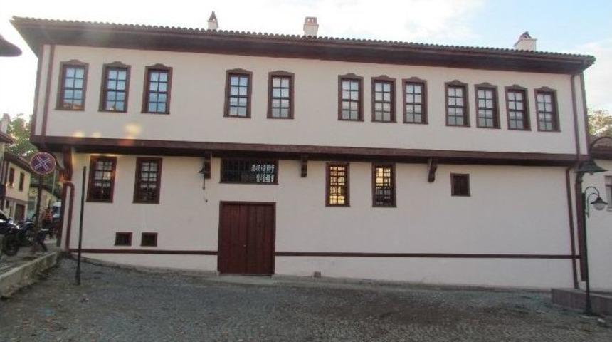 Vezirk&ouml;pr&uuml;&rsquo;de Derici Konağı Turizme Kazandırılıyor