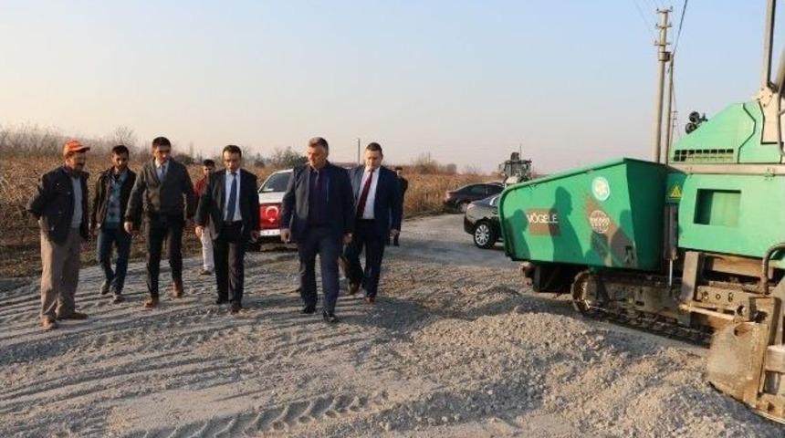 Yol Hizmeti İ&ccedil;in &Ccedil;eyrek Asır Beklediler