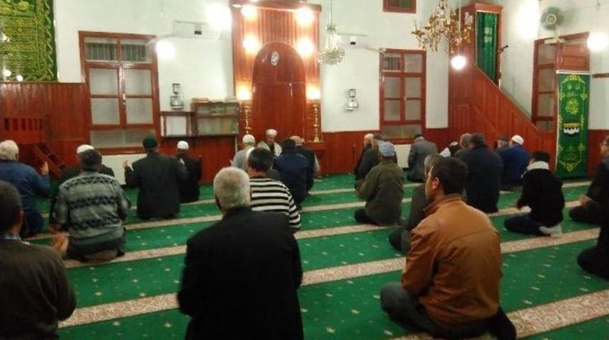 Kırka&rsquo;da Mevlit Kandili Dolu Dolu Yaşandı