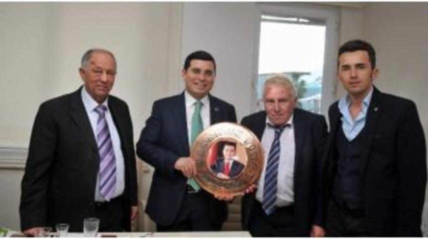 T&uuml;t&uuml;nc&uuml;&rsquo;den İnşaat Malzemecileri Sitesine Destek S&ouml;z&uuml;