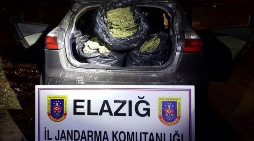 Uyuşturucu Tacirleri, Jandarmanın Nefes Kesen Takibi Sonucu Yakalandı