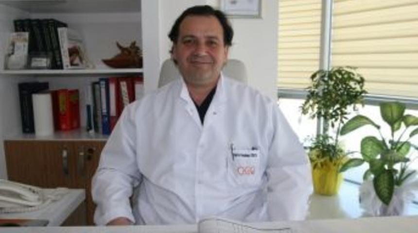 Dr. &Ouml;zkaya: &ldquo;gen&ccedil;lerde Burun Estetiği Takıntısına Sık Rastlanıyor&rdquo;