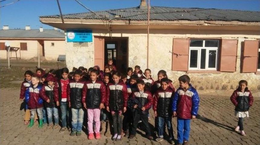 Tobb Ve Dtb&rsquo;den K&ouml;y Okullarına Yardım