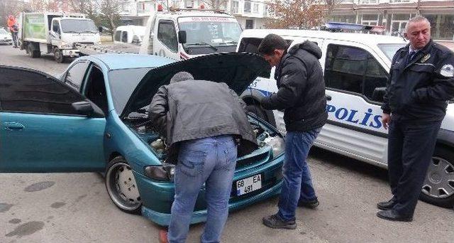 Aksaray’da Sahte Plakalı Otomobil Yakalandı