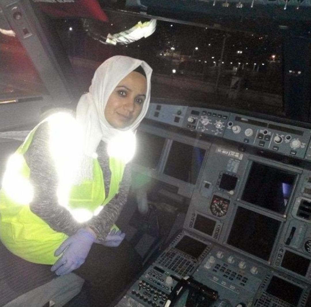 Patlamada &Ouml;len Temizlik G&ouml;revlisinin Eşi G&ouml;zyaşlarına Boğuldu