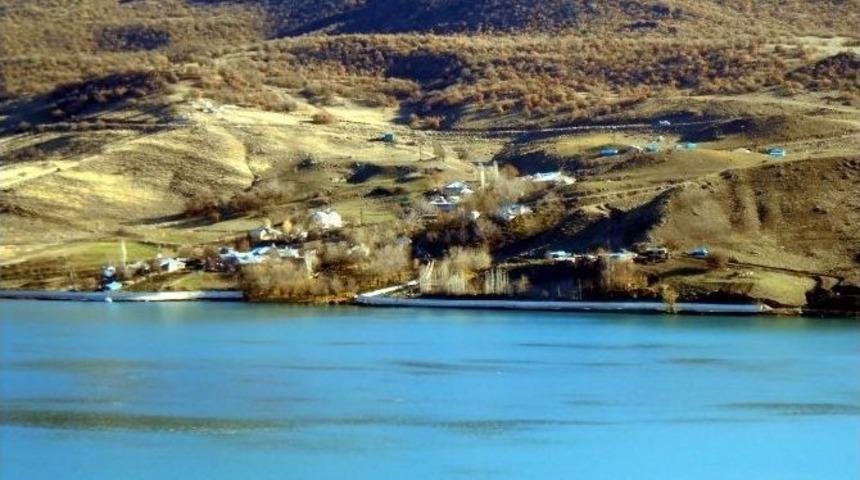 Dsi&rsquo;den Kıyı Koruma Tahkimatı