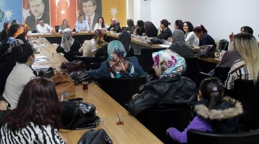 "hedef 500 Bin &Uuml;ye" Projesine Kadın Eli Değecek