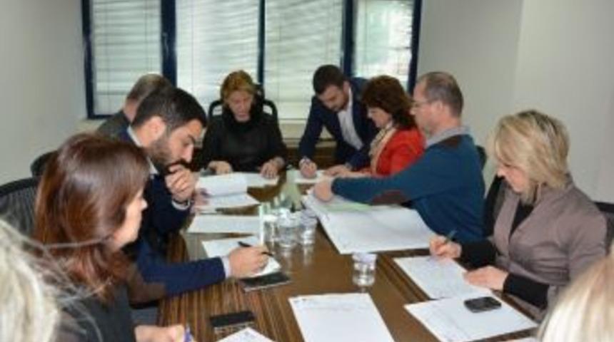 Kiralama İhalesinden İzmit Belediyesi&rsquo;ne Milyonluk Gelir