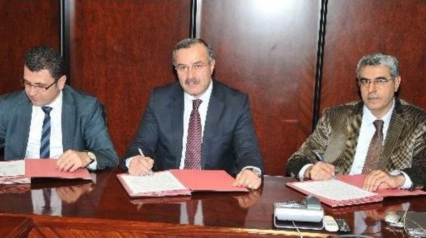 M&uuml;hendis Adayları İstihdam Projesi Protokol&uuml; İmzalandı