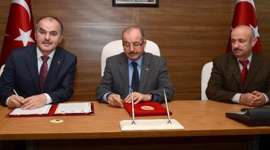 Başkan G&uuml;rlesin&rsquo;den Orman B&ouml;lge M&uuml;d&uuml;rl&uuml;ğ&uuml;ne Destek