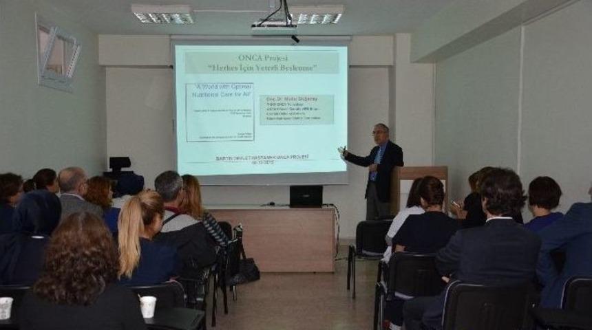 Hastane Personeline Proje Bilgilendirmesi