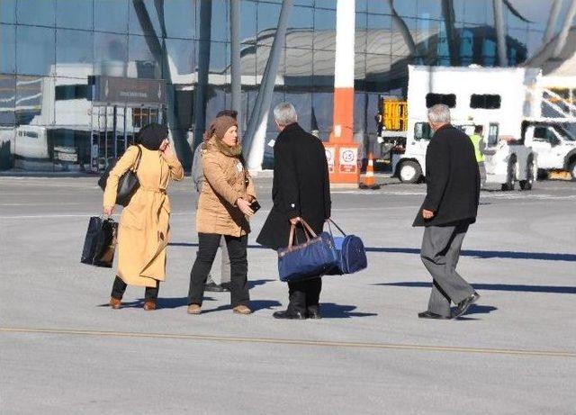 Tokatlı Şehit Özel Hareket Polisin Cenazesi Sivas’a Getirildi