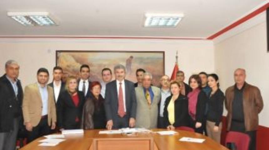 Chp Seyhan&rsquo;da G&ouml;rev Dağılımı